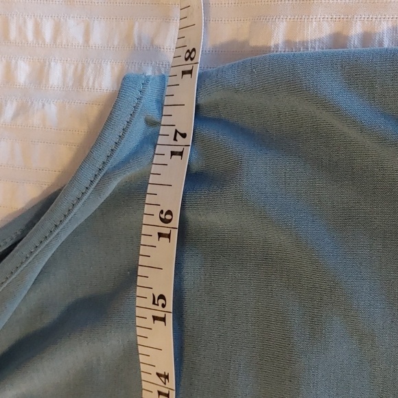 NWT Woman's Blue Halter/Tank Top Size Small - Picture 6 of 8